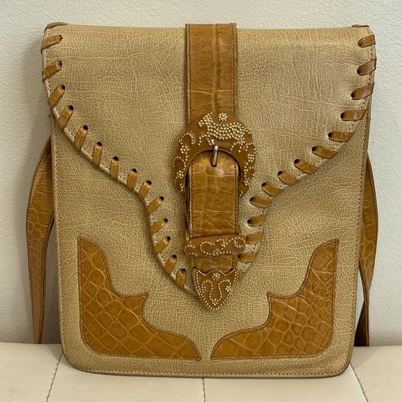 Buckle crossbody bag - Picture 1 of 8